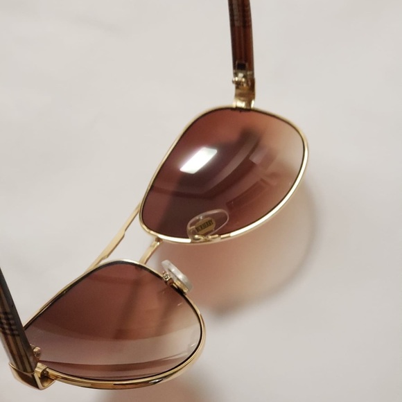 Women’s Men’s Sunglasses - Picture 3 of 7